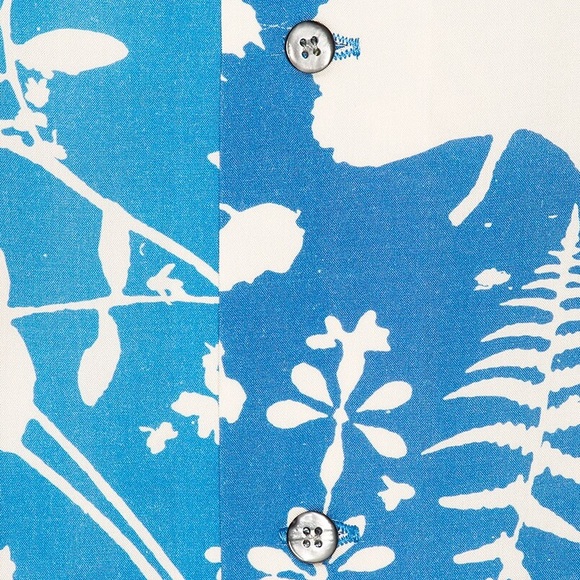 Double Rainbouu | Revolve Hawaiian Shirt | Size XS - Picture 7 of 7